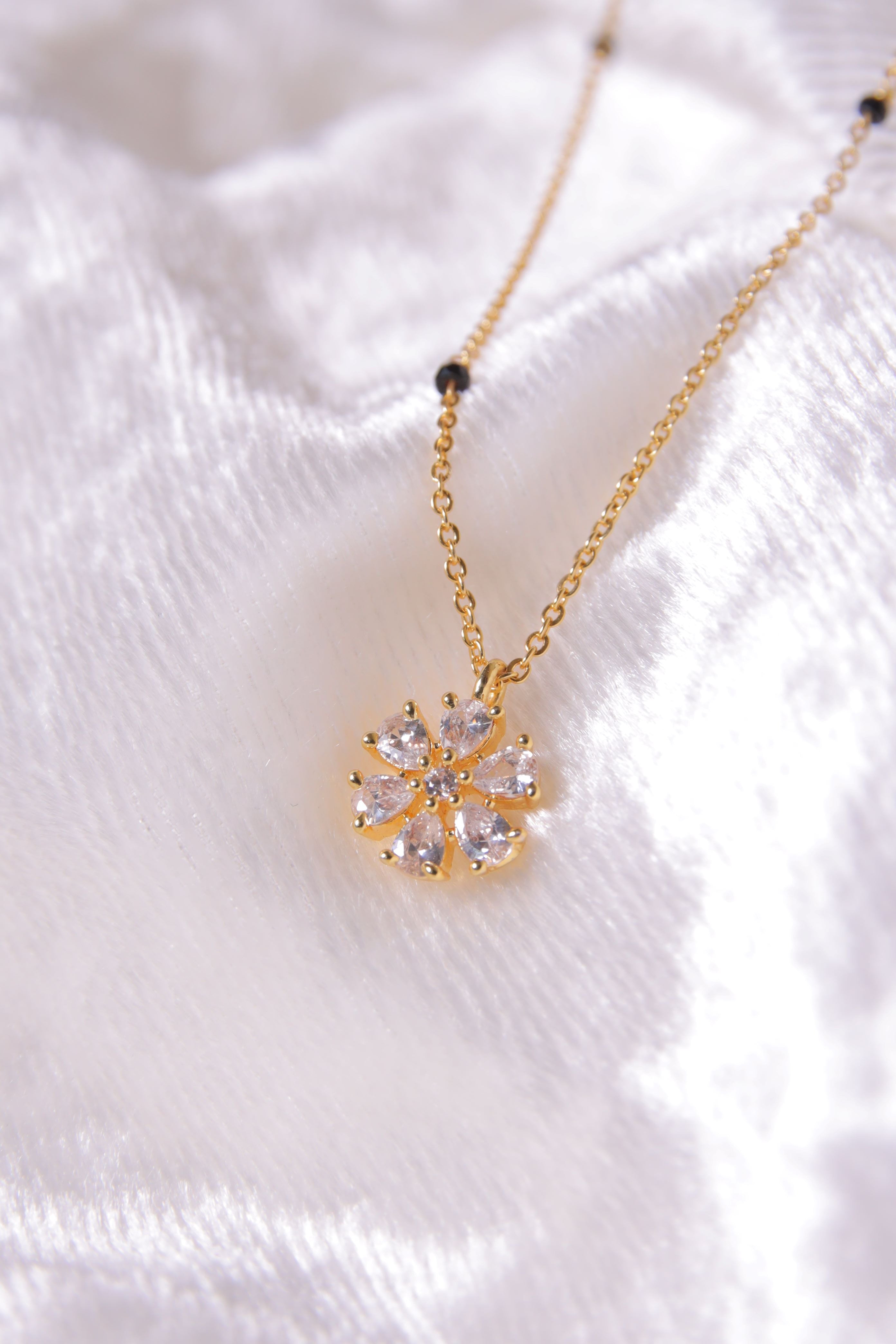 Latest Tanvi Mangalsutra Design Buy Online - Zeraki Jewels