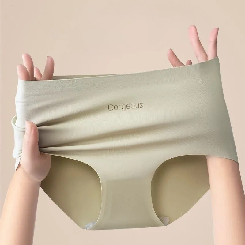 Multicolor Seamless Panty – Soft, Smooth & Comfortable Fit